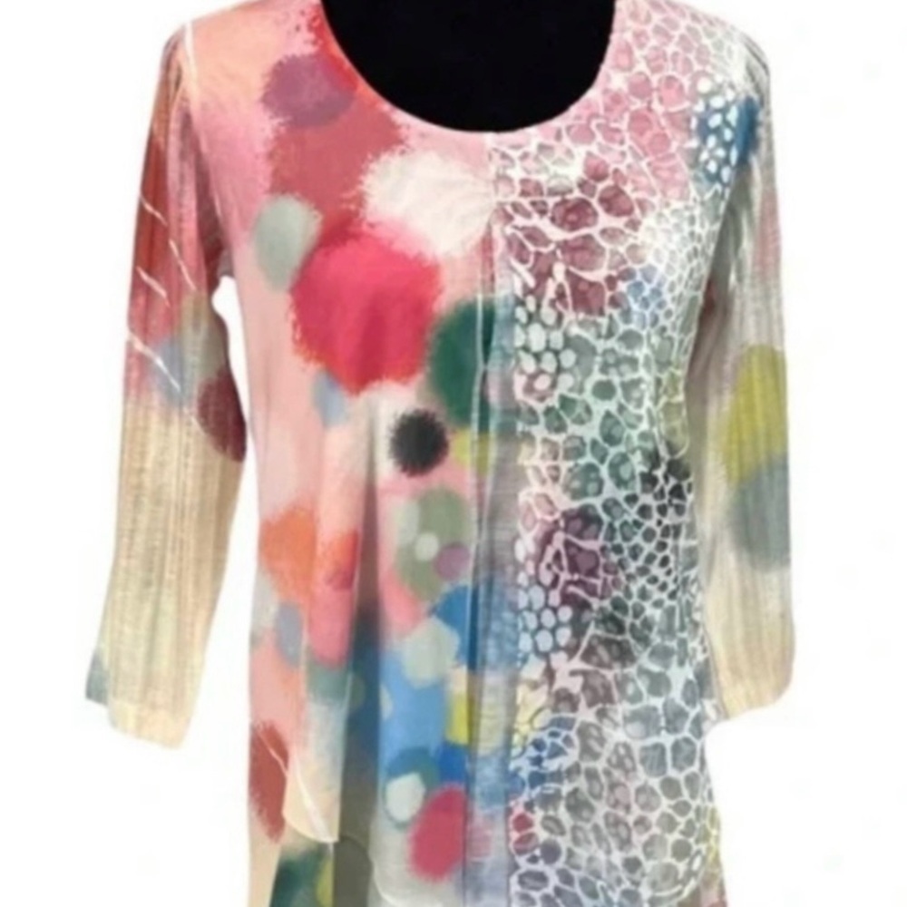 ALI MILES Pastel Flyaway Burnout Knit
Top, multi color